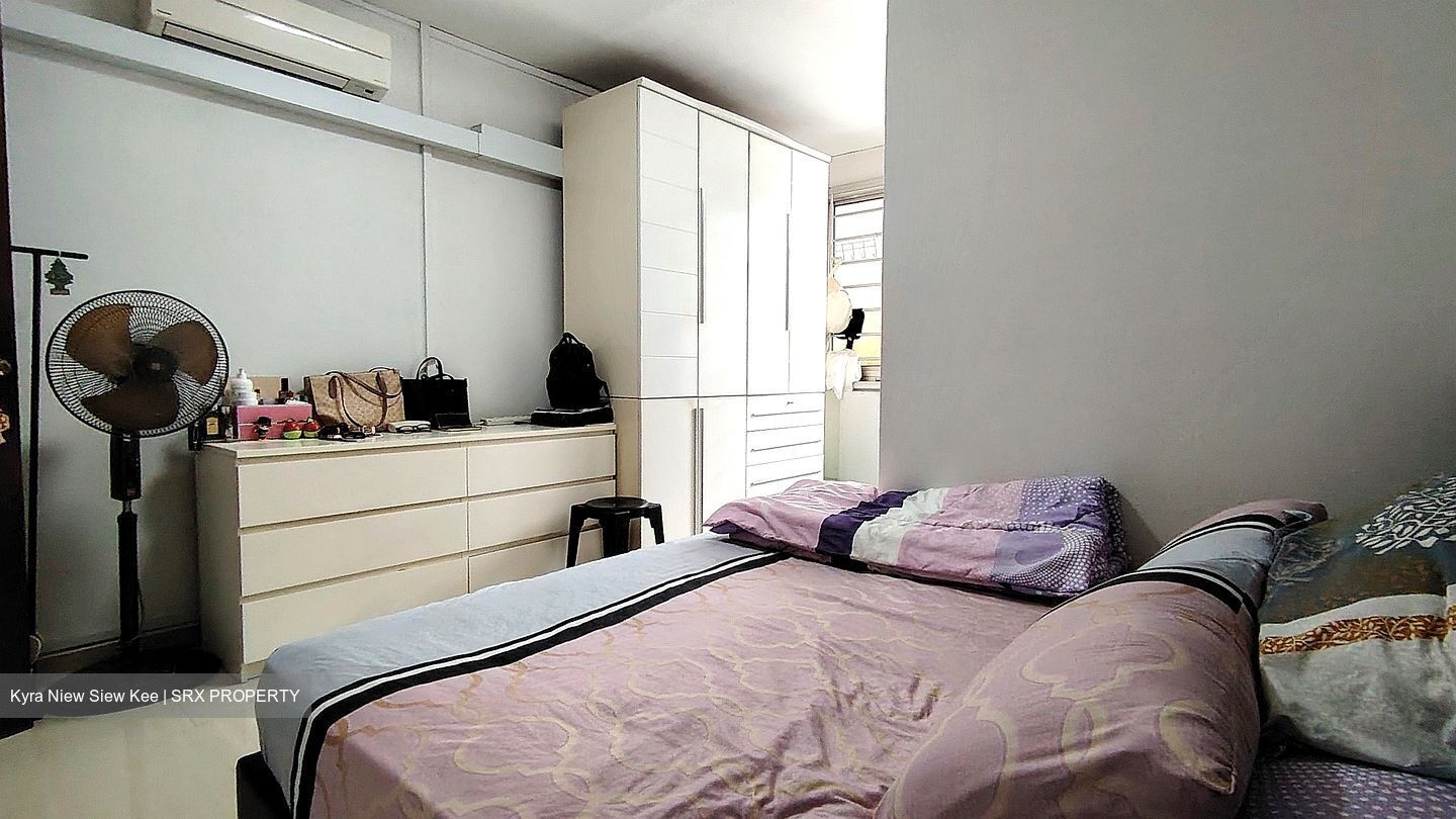 Blk 813 Jurong West Street 81 (Jurong West), HDB 4 Rooms #531078761